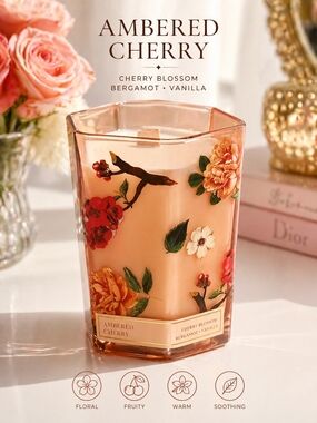 Ambered Cherry Candle 7.3 oz | Aesthetic Floral Glass Jar | Wooden Wick Lux Vibe